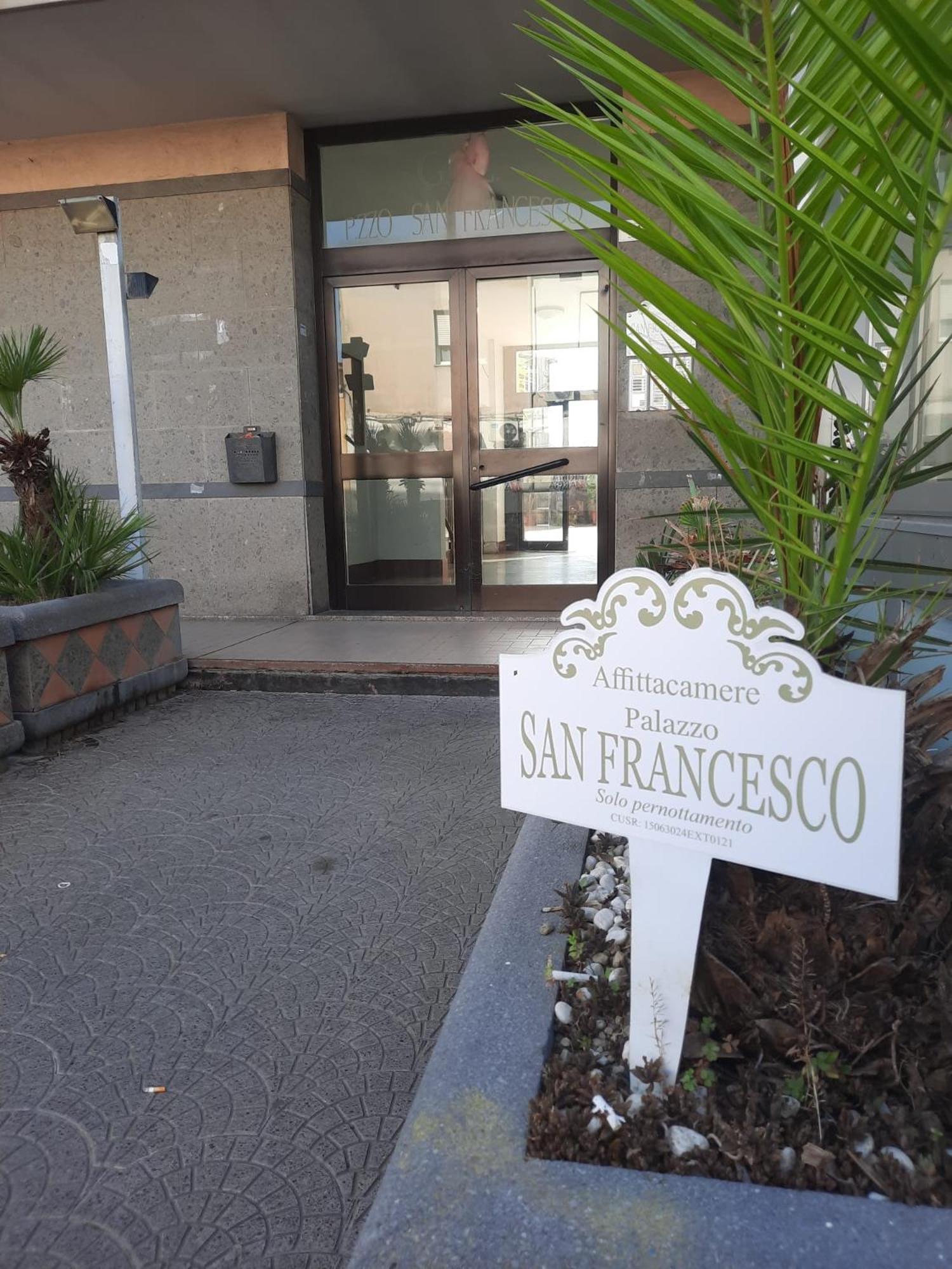 Hotel Palazzo San Francesco Castellammare di Stabia Zewnętrze zdjęcie